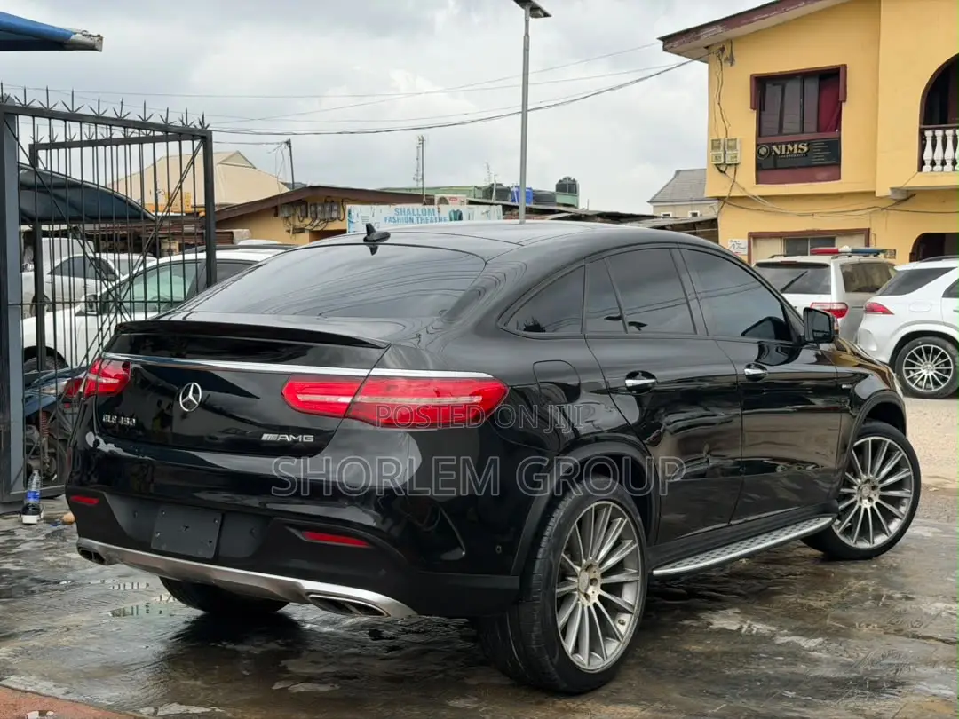 Mercedes-Benz GLE-Class 2016 Black