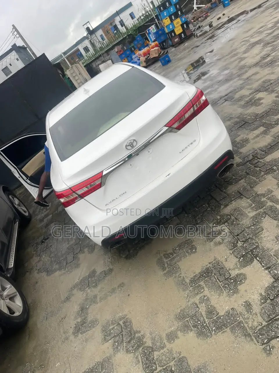 Toyota Avalon 2013 White