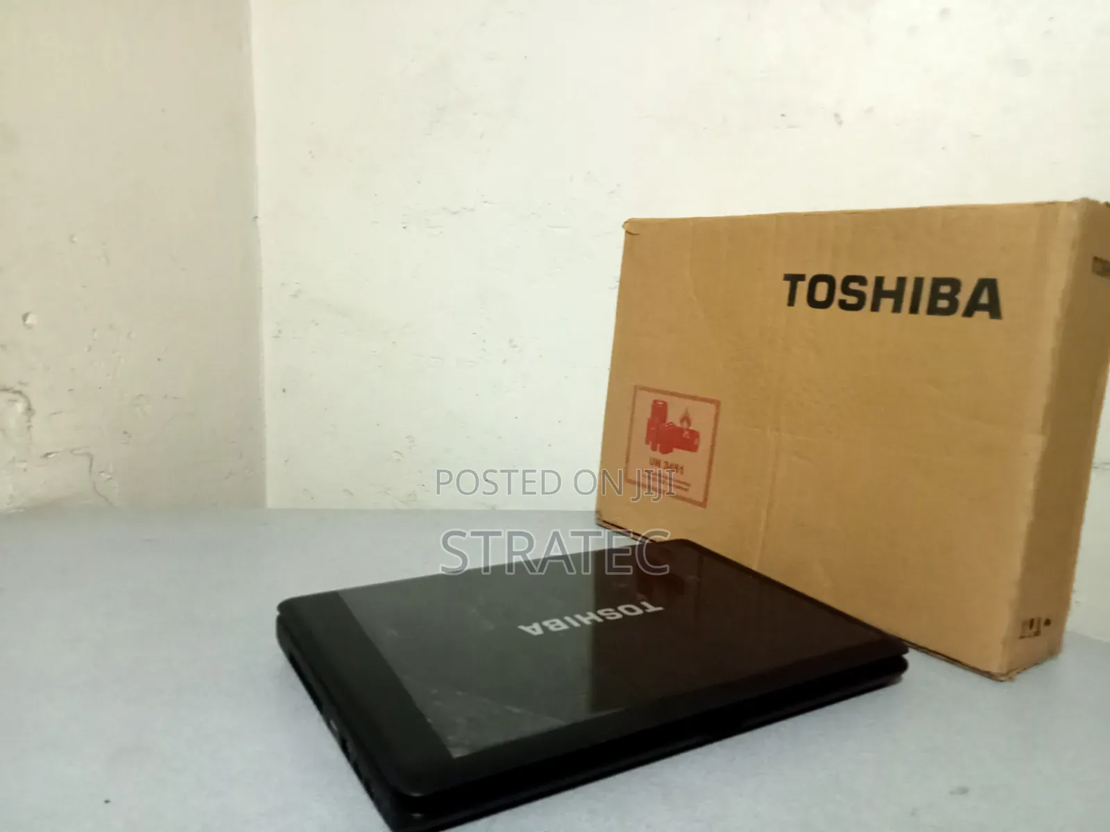 Laptop Toshiba Satellite P755 8GB Intel Core i7 HDD+SSD 500GB