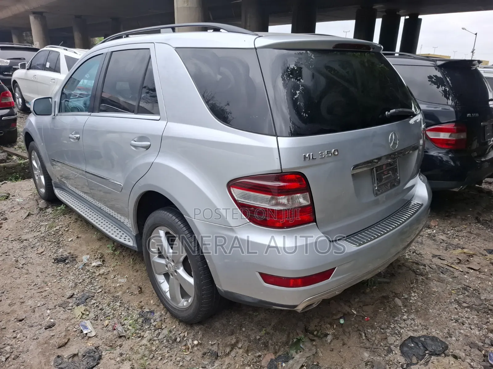 Mercedes-Benz M Class 2011 Silver