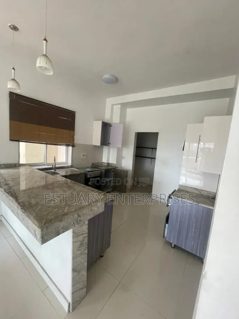 2bdrm Apartment in Dideolu Estate, Victoria Island Extension for rent
