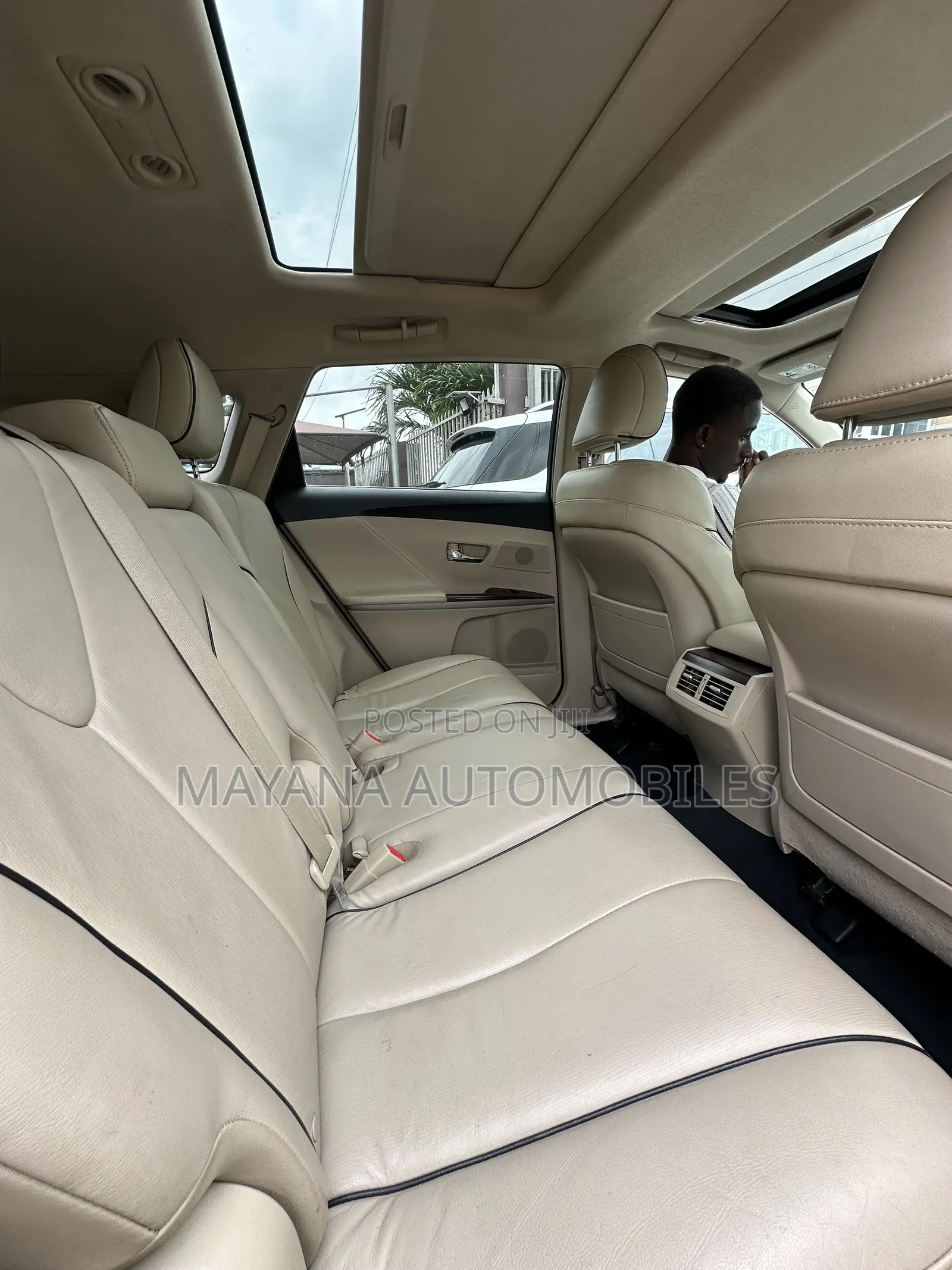 Toyota Venza XLE AWD V6 2013 White