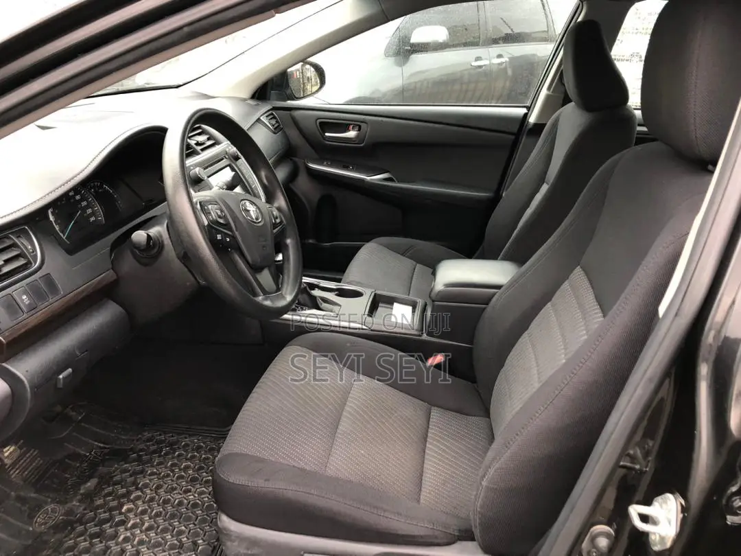 Toyota Camry LE 4dr Sedan (2.5L 4cyl 6A) 2015 Black