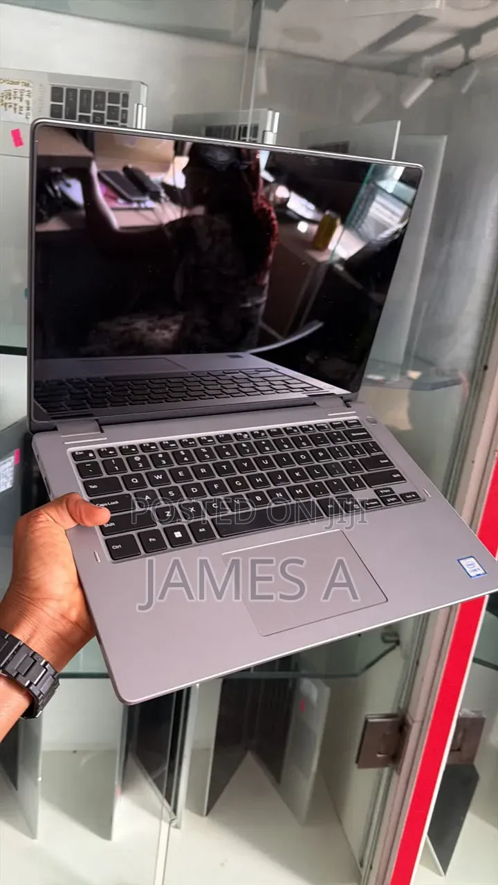 Laptop Dell Latitude 3310 2-in-1 8GB Intel Core i5 SSD 256GB