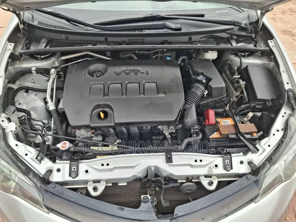 Toyota Corolla 2019 Silver