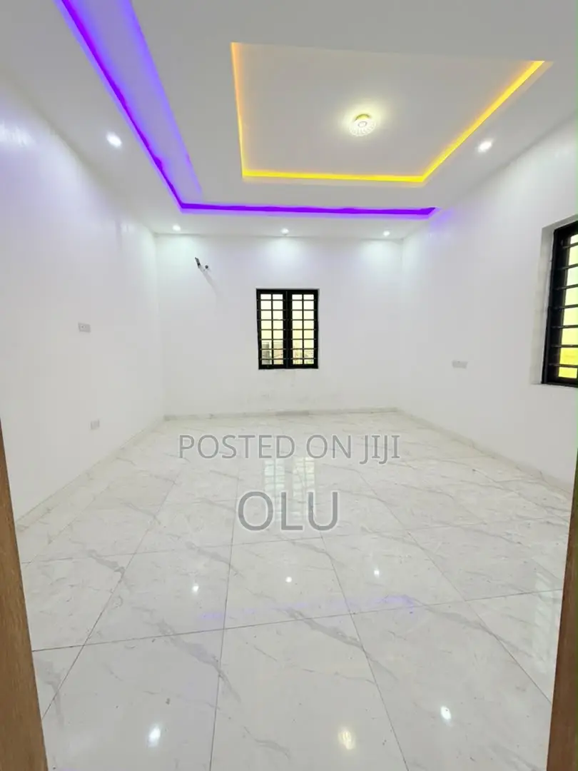Furnished 5bdrm Duplex in Magodo Gra Ph2 for sale