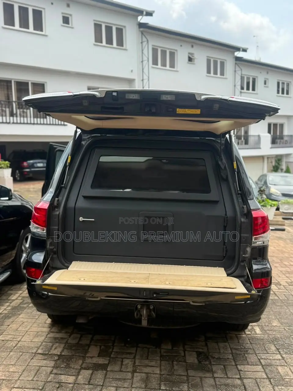 Lexus LX 570 AWD 2014 Black