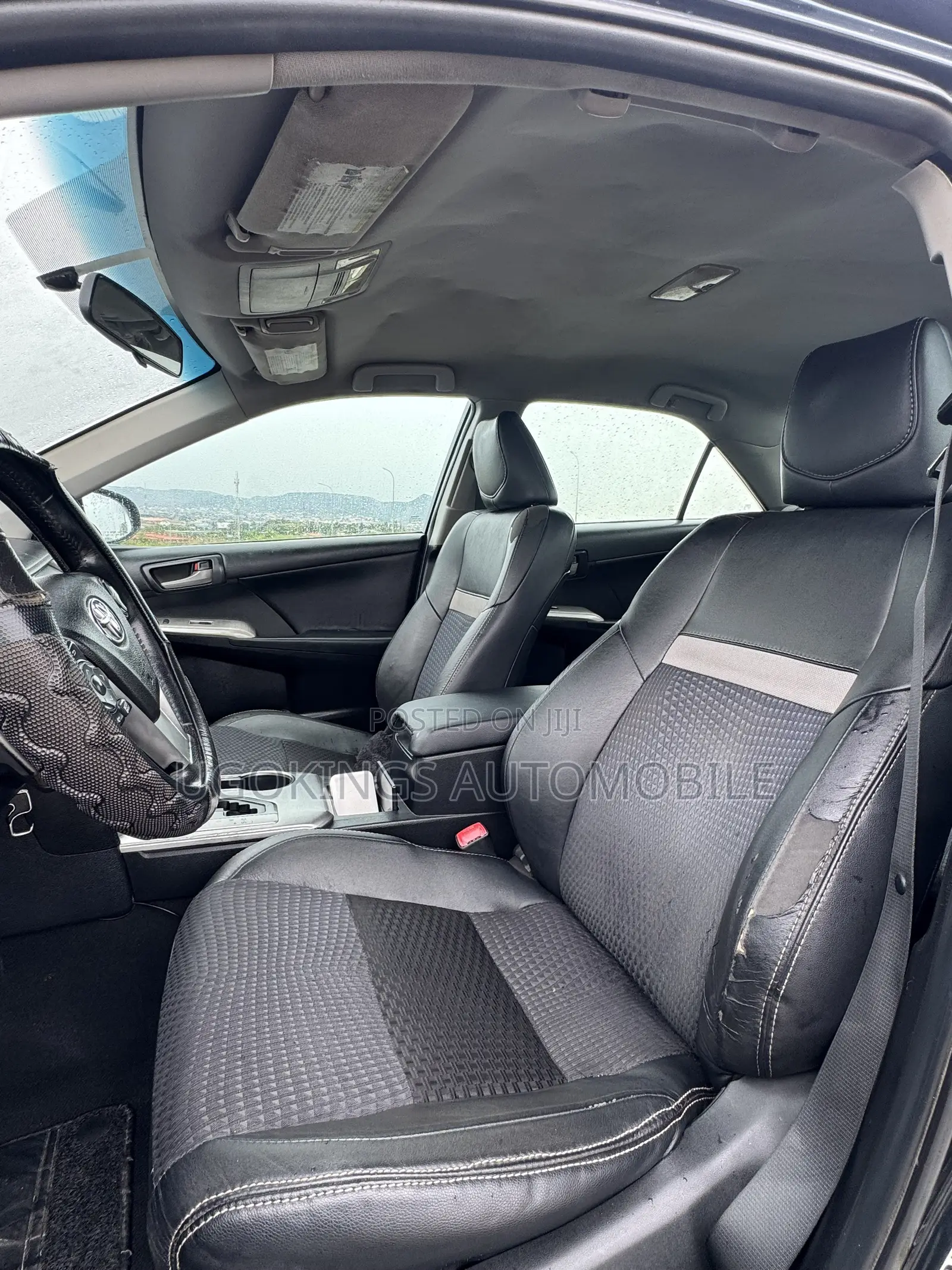 Toyota Camry SE 4dr Sedan (2.5L 4cyl 6A) 2013 Gray