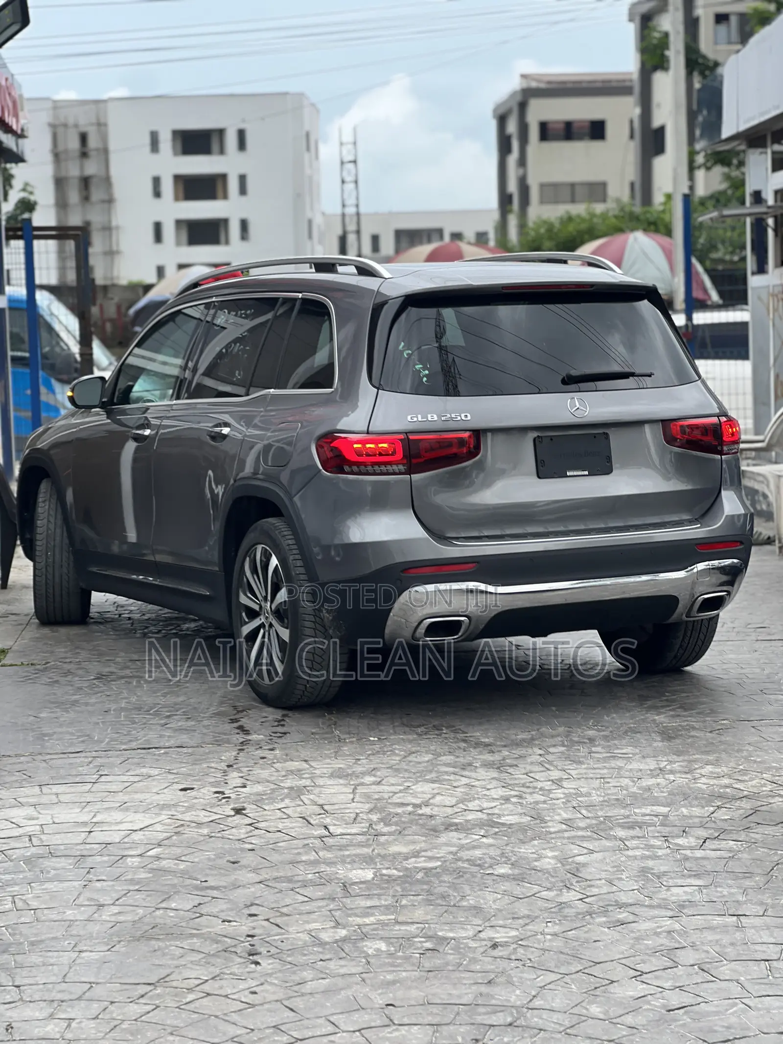 Mercedes-Benz GLB-Class GLB 250 4MATIC 2022 Gray