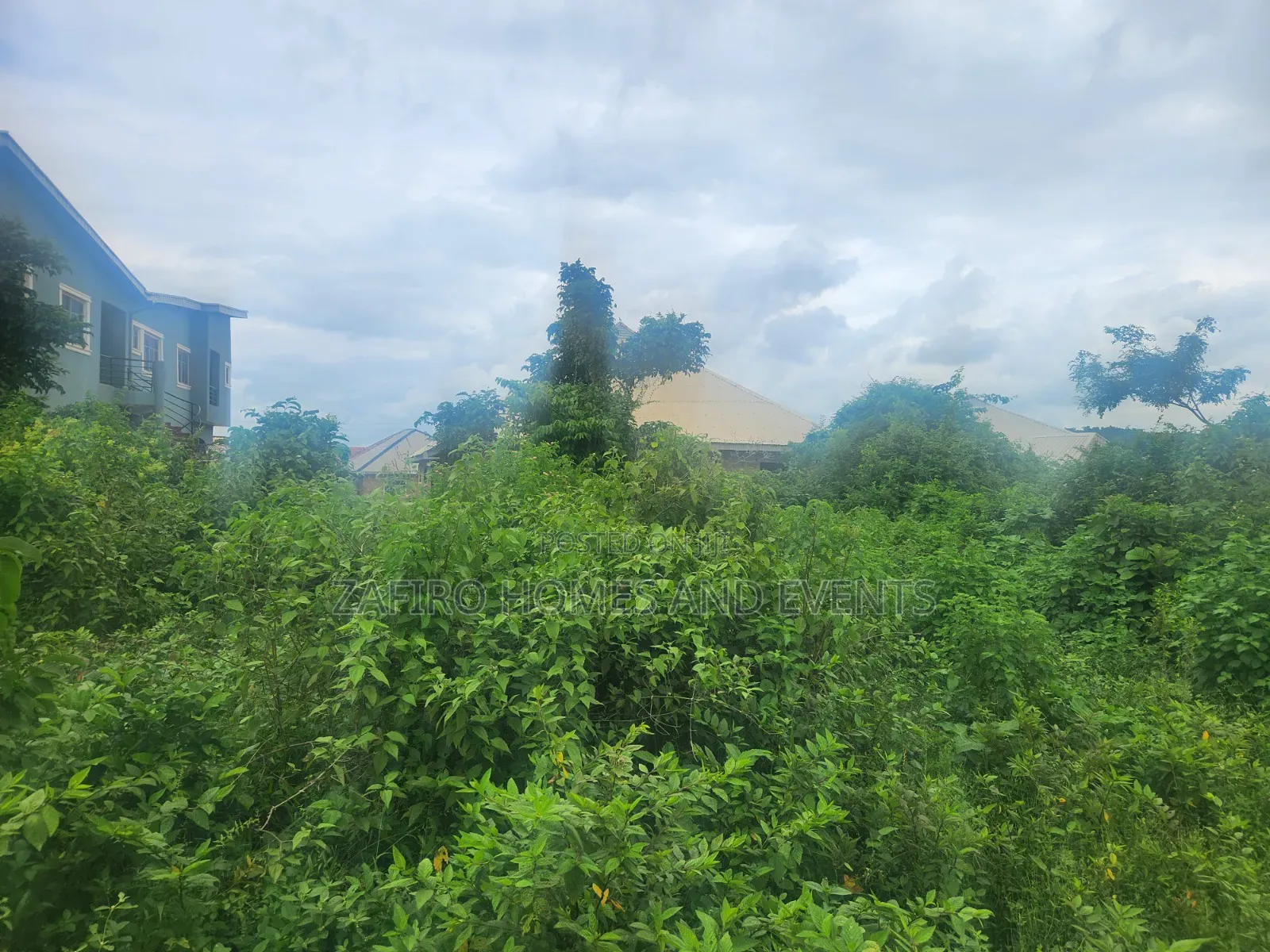 Half Plot of Land for Sale at
2nd Avians Off Ayegun Oleyo Akala Exp.