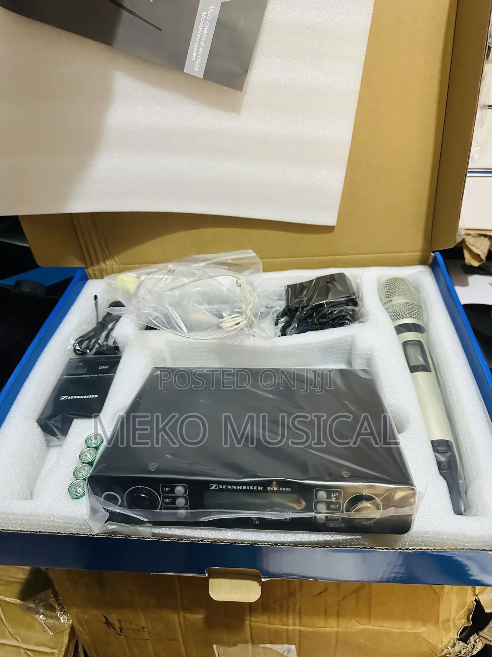 Neck Handle Wireless Microphone 