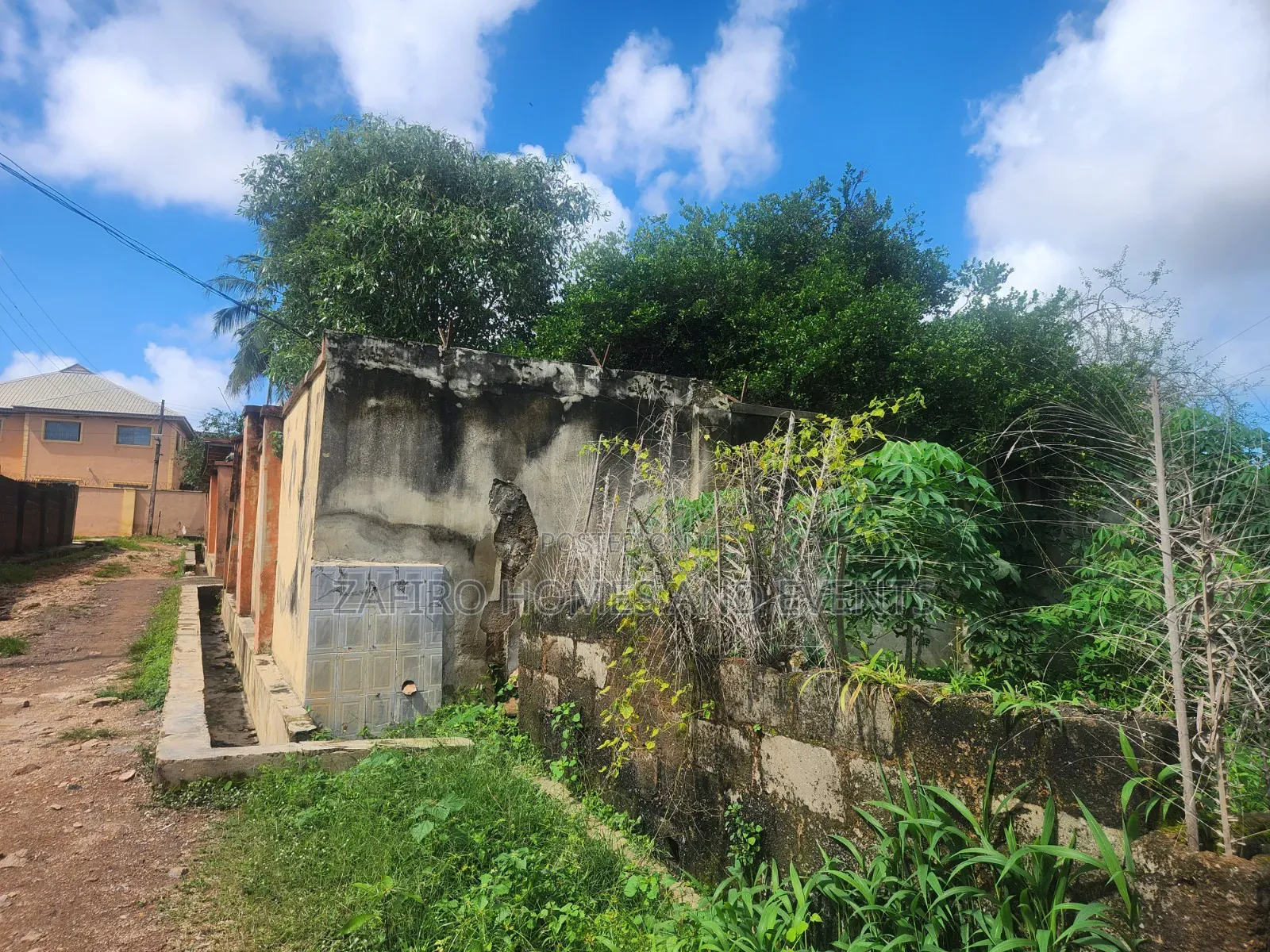 1300m2 Land for Sale at Oloruntedo Estate Near Akuru Off Akala Express