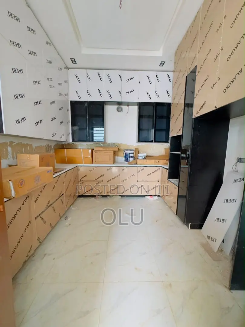 Furnished 4bdrm Duplex in Opebi Ikeja for sale