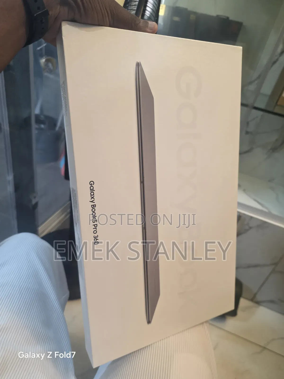 New Laptop Samsung Galaxy Book5 Pro 16GB Intel Core Ultra 7 SSD 1T