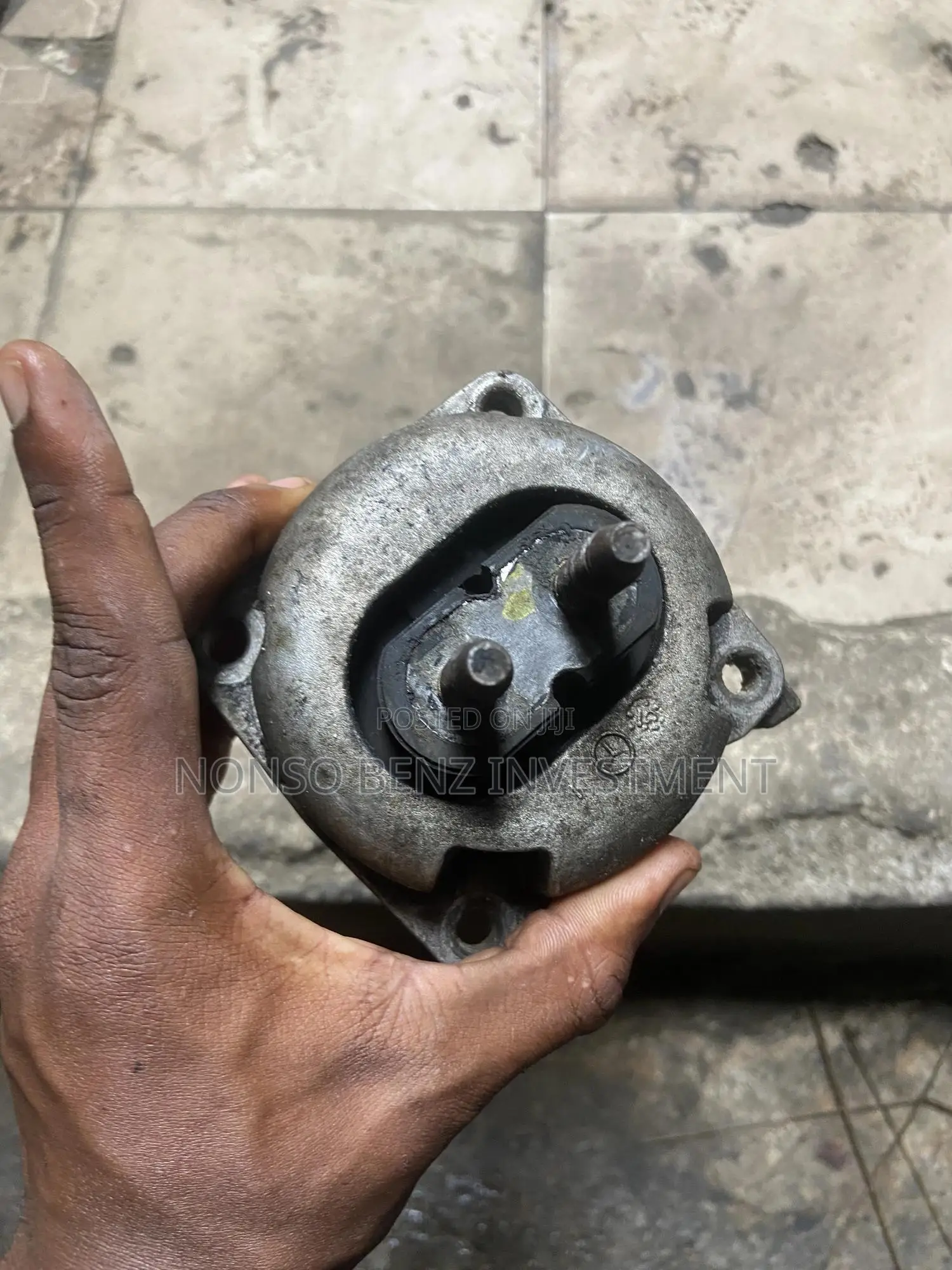 Gearbox Mount/ Seat Ml 350(W166),Gle 2012 Upwards