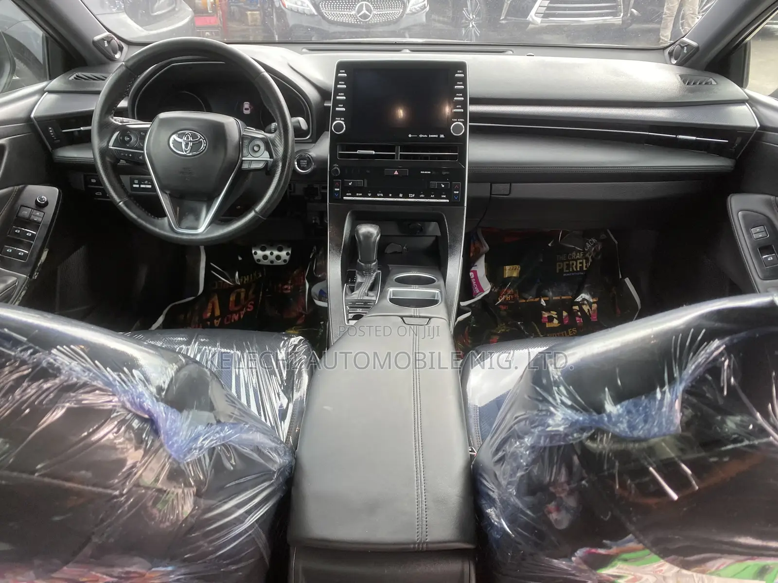Toyota Avalon XSE Nightshade 2021 Silver