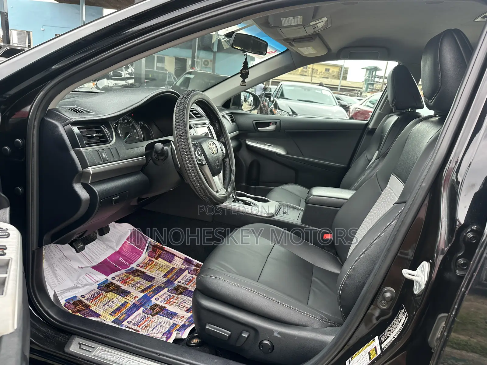 Toyota Camry SE 4dr Sedan (2.5L 4cyl 6A) 2013 Black