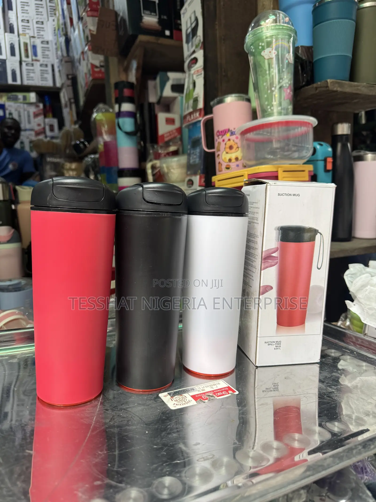 Suction Mug Retains Hot Cold for 12hours