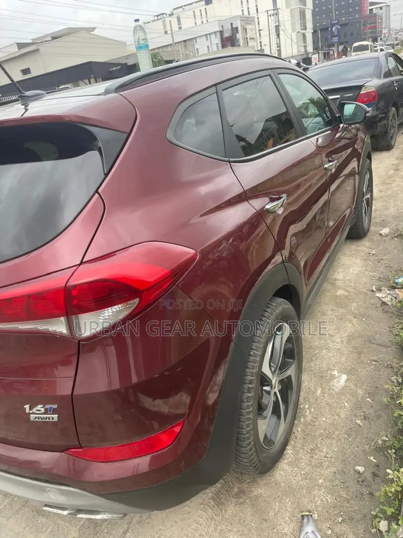 Hyundai Tucson Eco AWD 2017 Burgundy