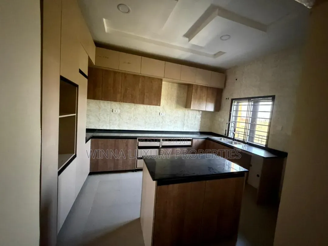 3bdrm Apartment in River Park Estate, Lugbe District for rent