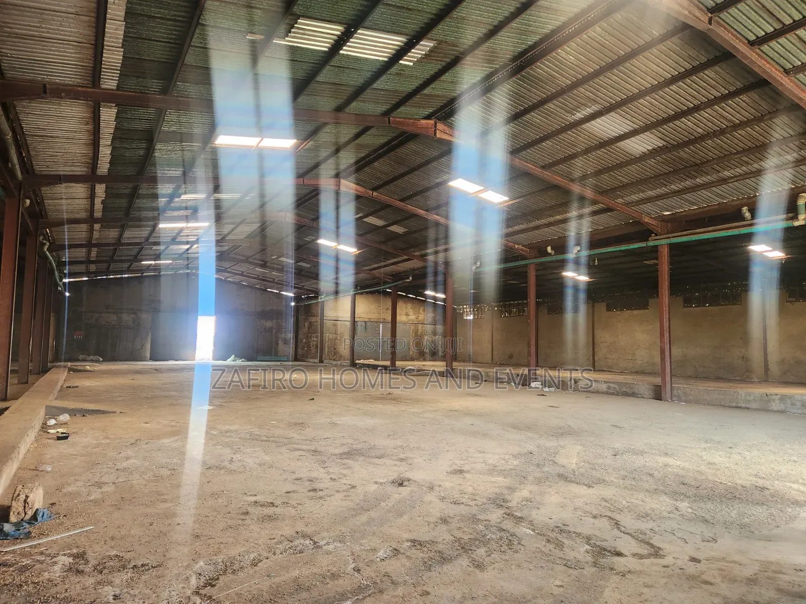 2000m2 Warehouse on New Garage-Toll Gate Rd Off Lagos IbExp for Lease