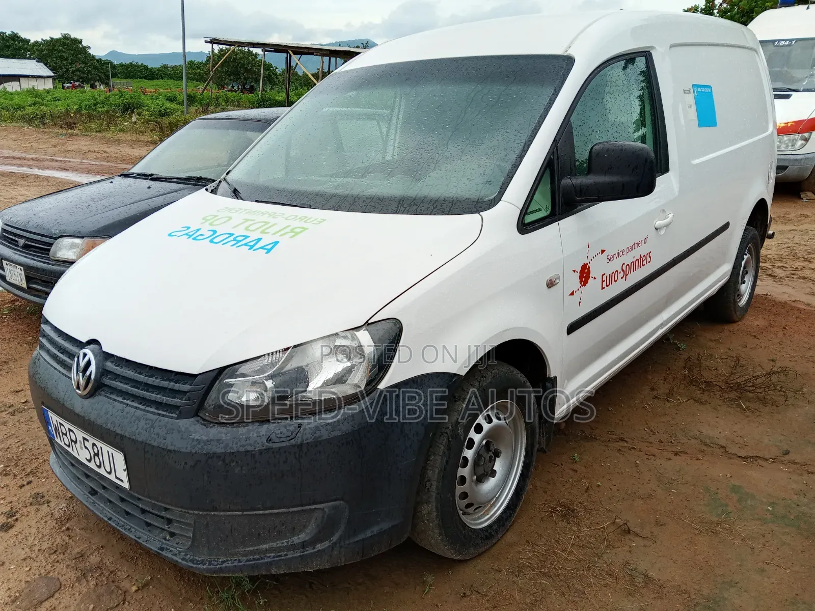 Volkswagen Caddy 2014 White