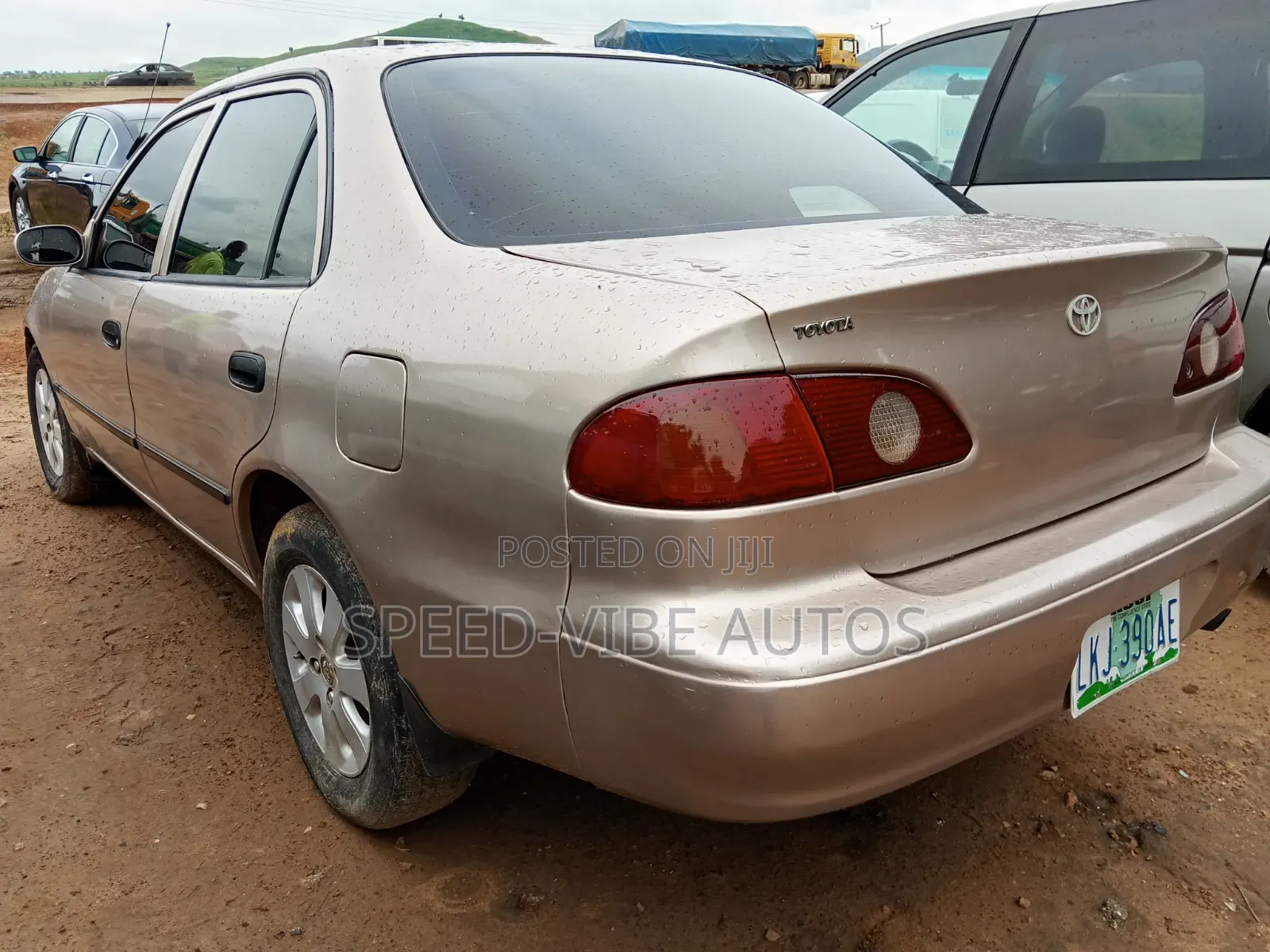 Toyota Corolla 2002 Gold