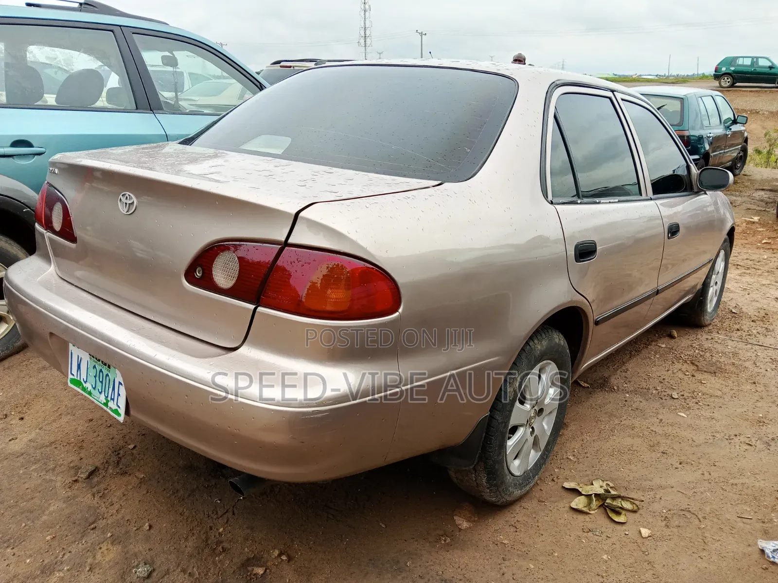 Toyota Corolla 2002 Gold