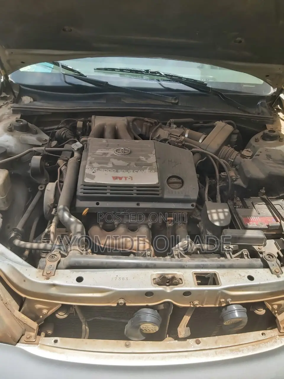 Toyota Avalon XL 2004 Gold