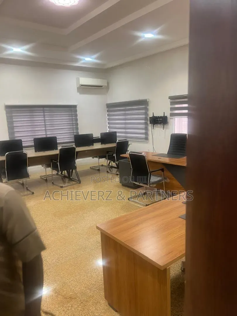 5bdrm Duplex in Kado for rent