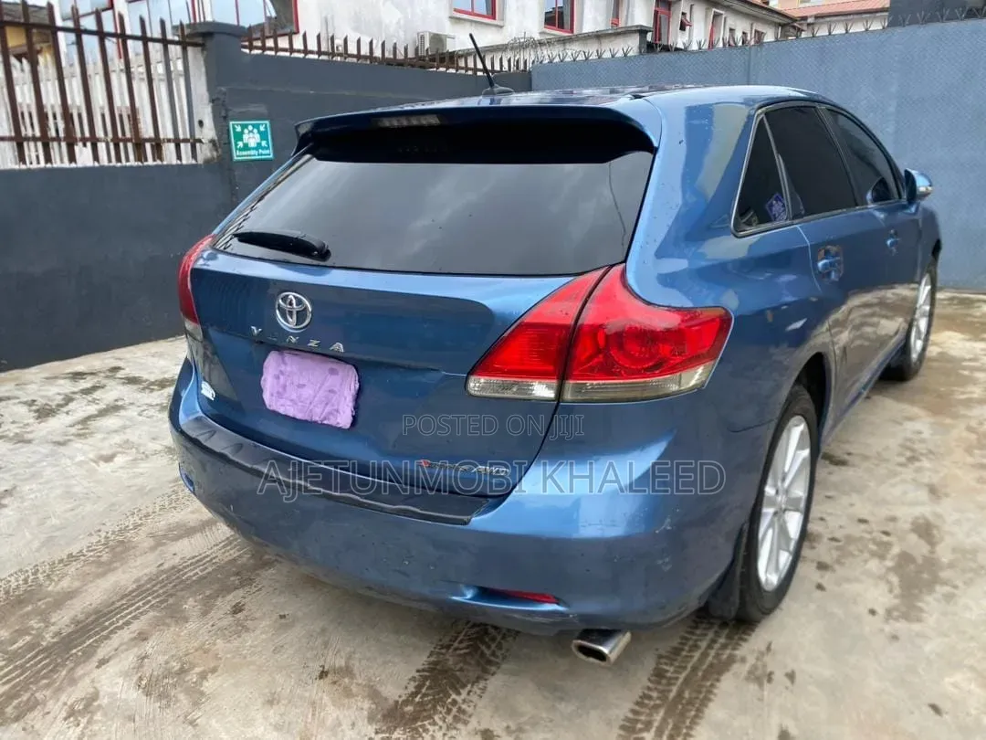 Toyota Venza 2009 Blue