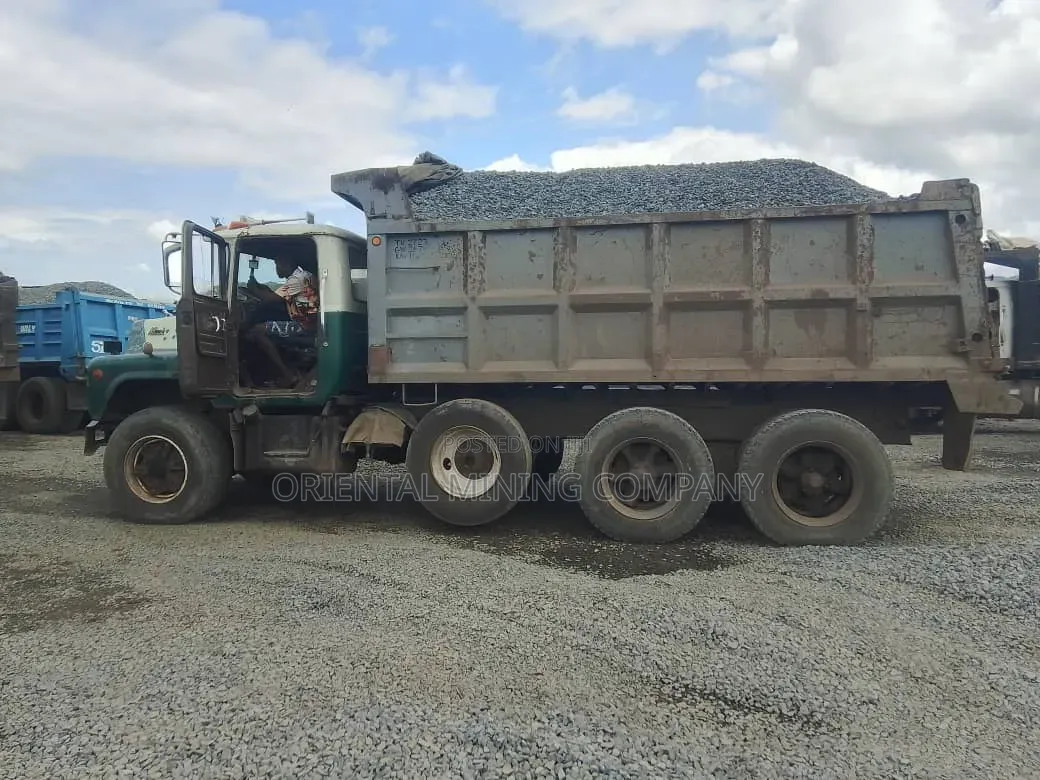 Direct Factory Price Chippings in Ishiagu- 3/4", 1/2", Dust*