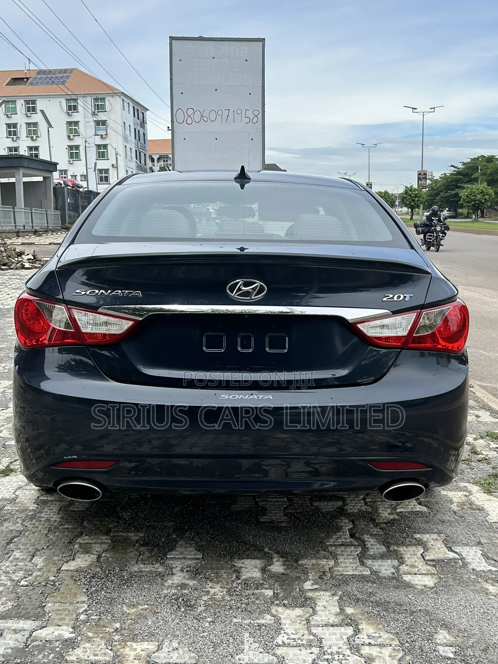 Hyundai Sonata SE 2.0T Sedan FWD (2.0L 4cyl 6A) 2013 Blue