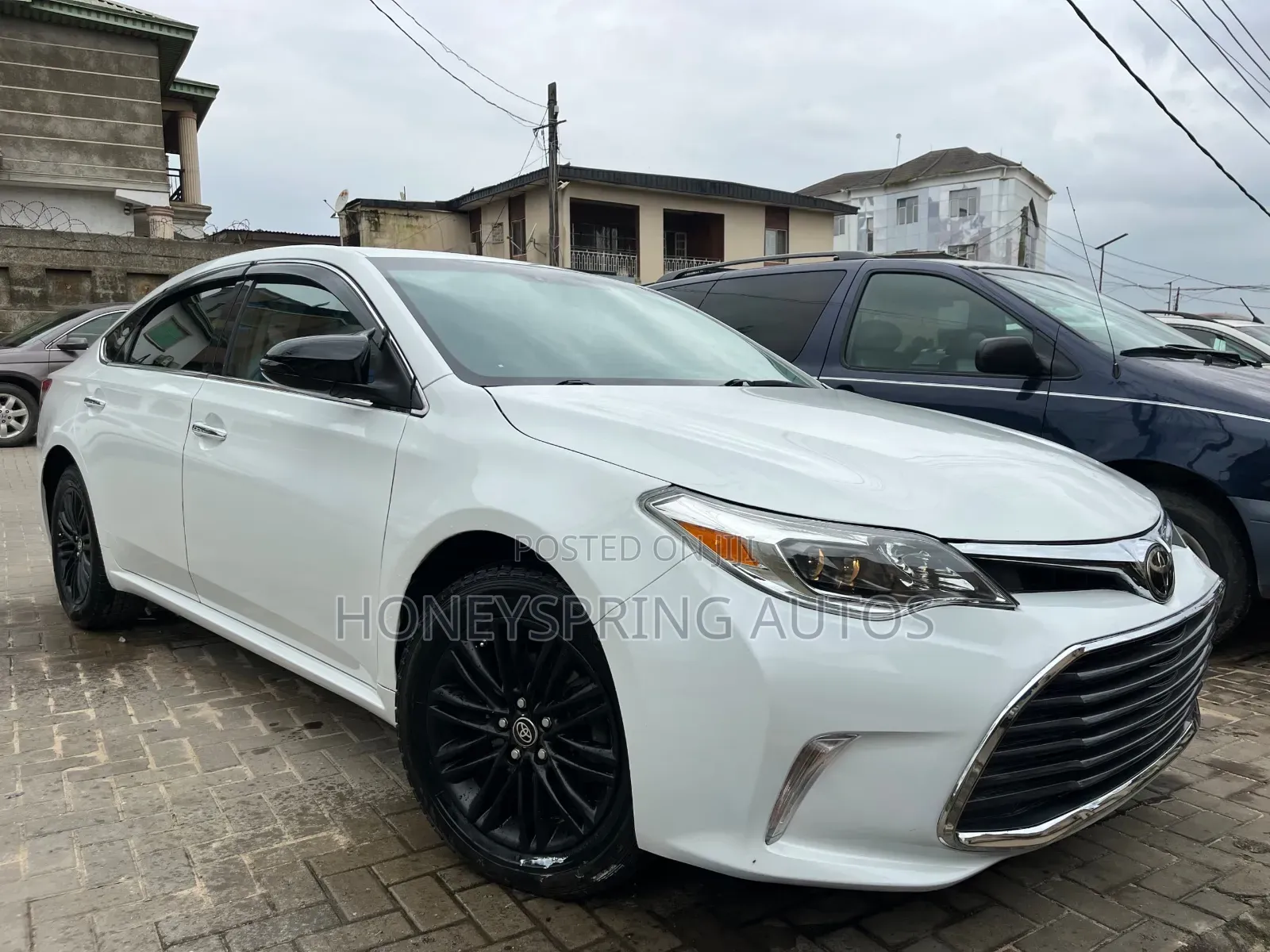 Toyota Avalon 2014 White