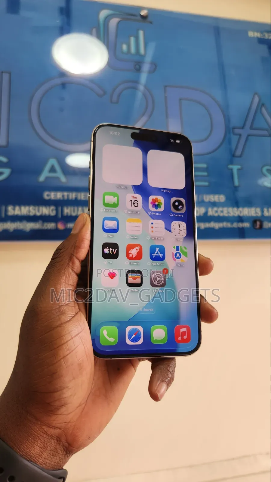 Apple iPhone 15 Pro Max 256 GB Silver