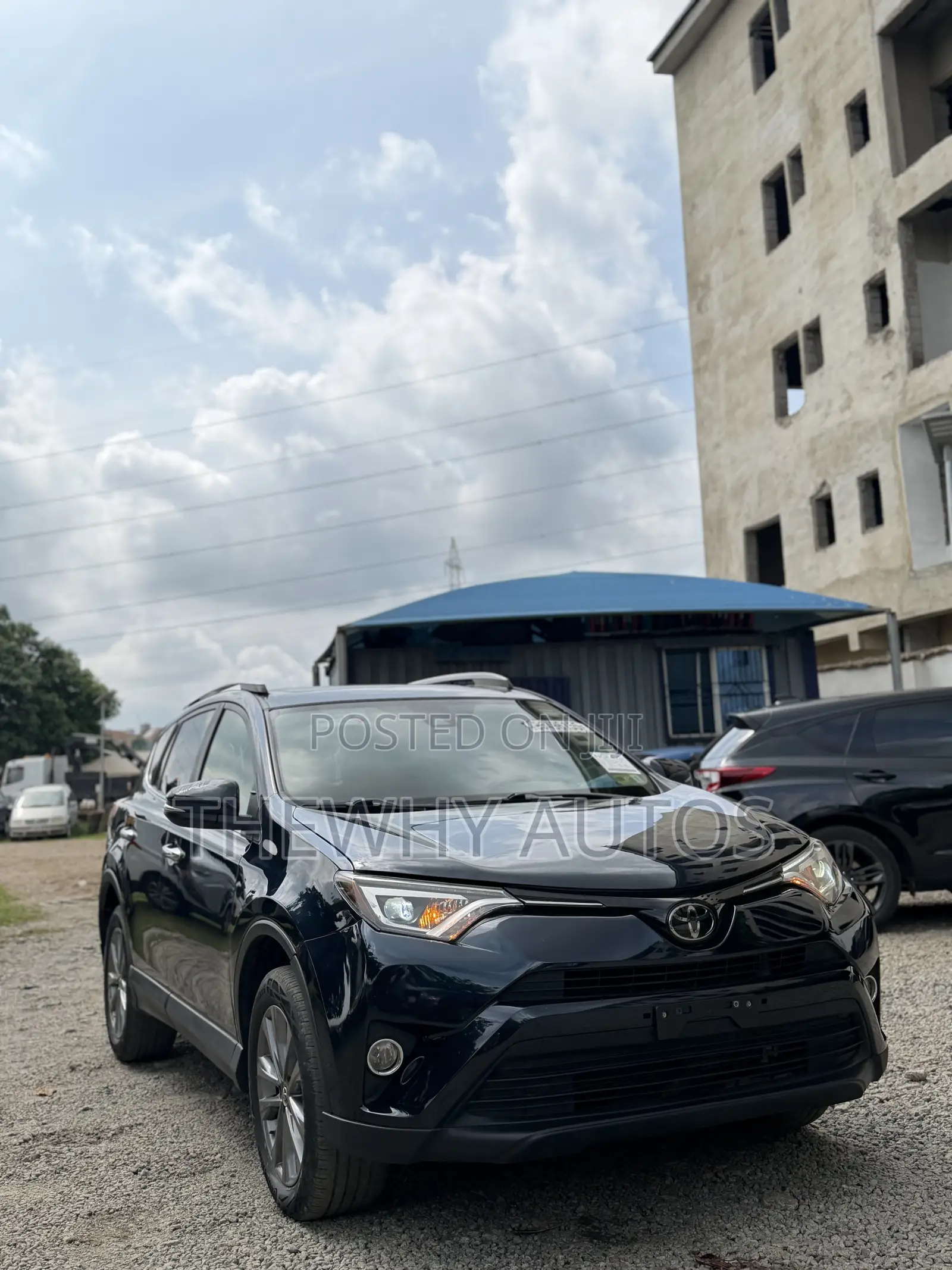 Toyota RAV4 Limited 4dr SUV (2.5L 4cyl 6A) 2018 Blue