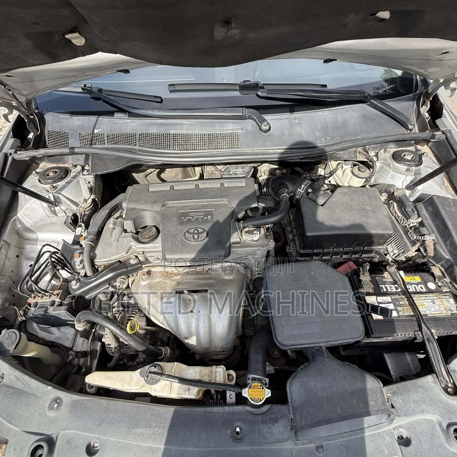 Toyota Camry SE 4dr Sedan (2.5L 4cyl 6A) 2013 Silver