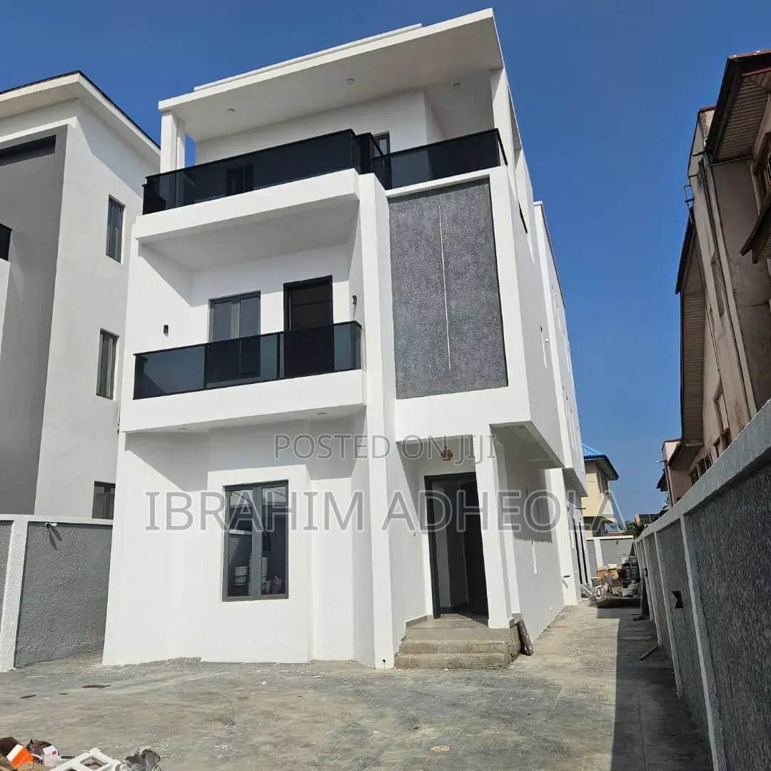 7bdrm Duplex in Magodo Phase2 for sale