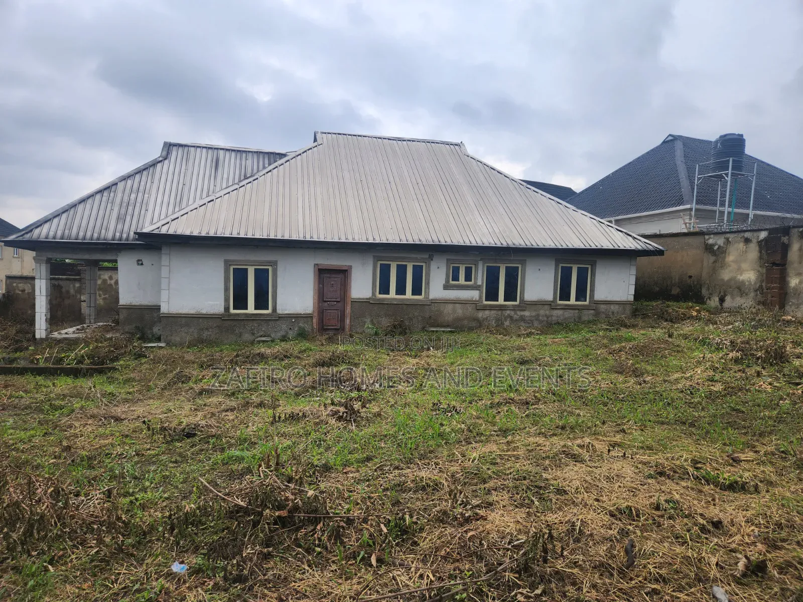 3bdrm Bungalow in Alaaka, Elebu Off for sale