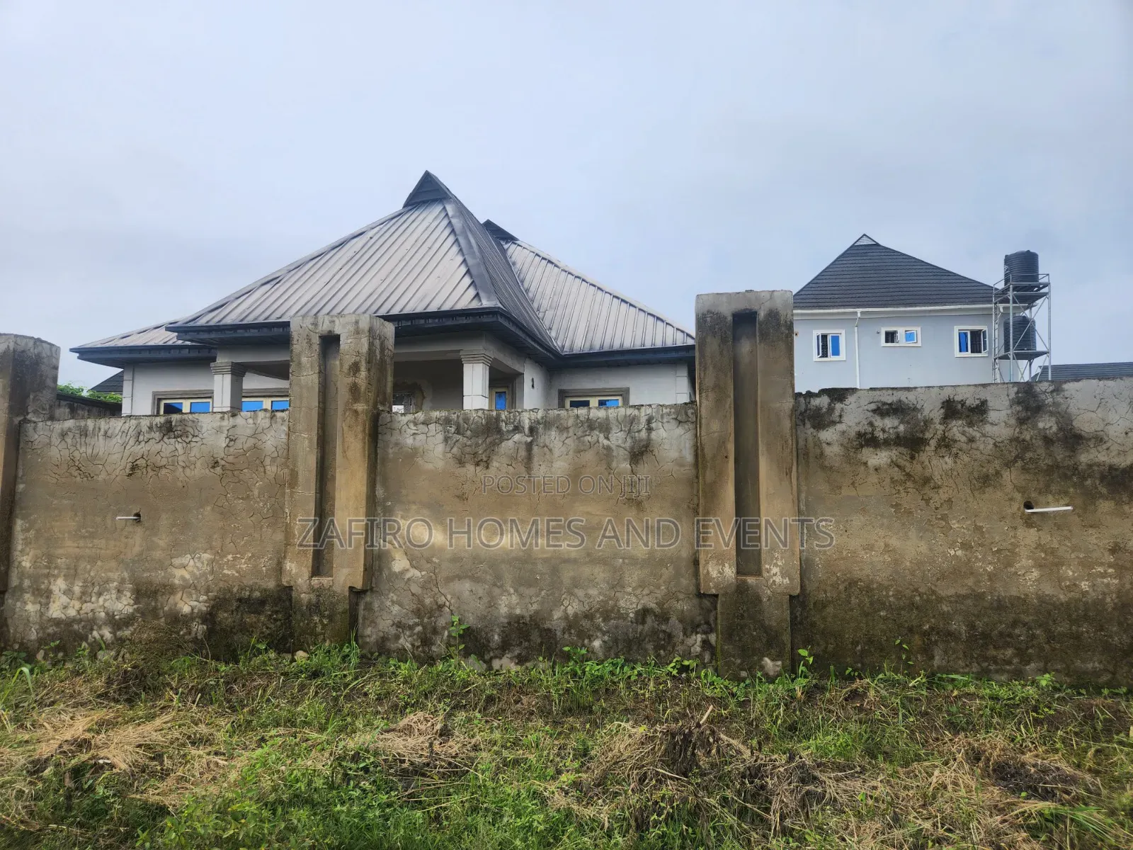 3bdrm Bungalow in Alaaka, Elebu Off for sale