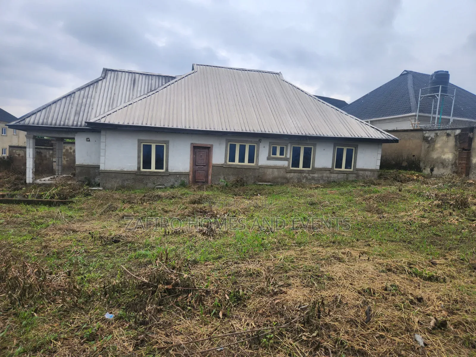 3bdrm Bungalow in Alaaka, Elebu Off for sale