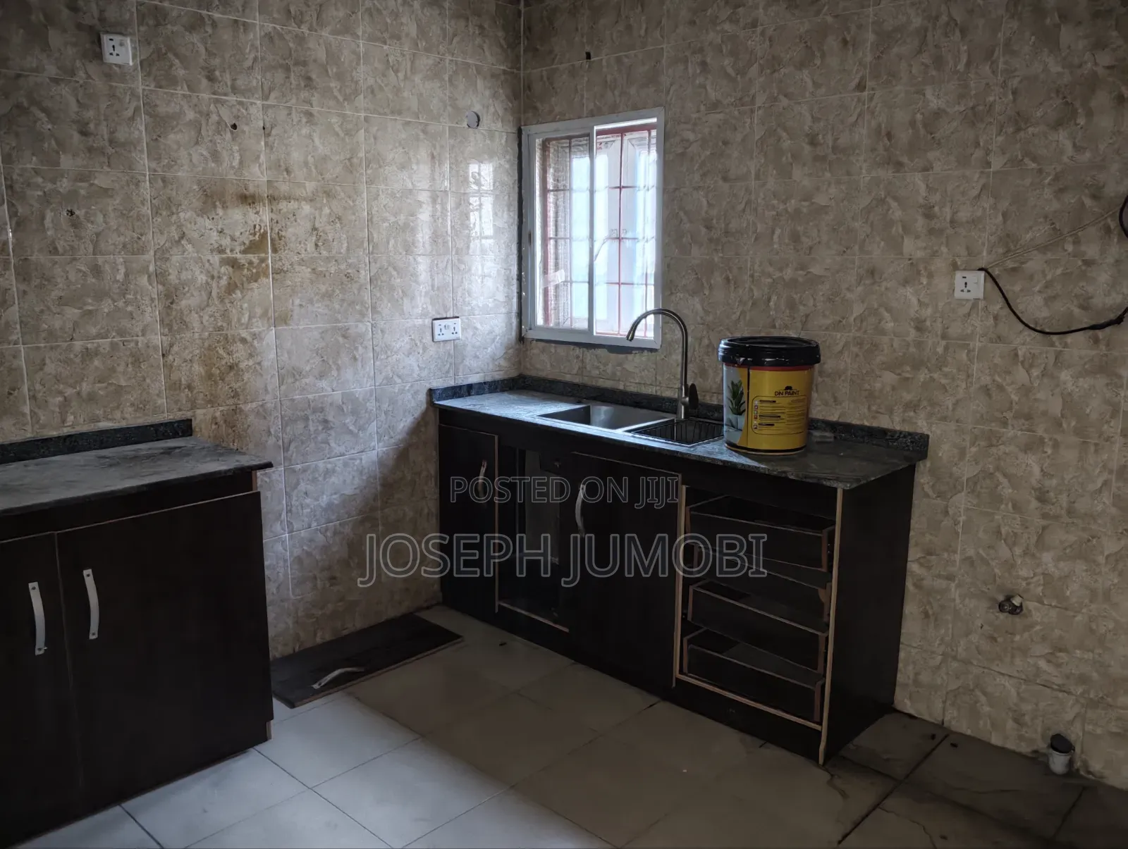 3bdrm Bungalow in Kingston Estate, Wumba for rent