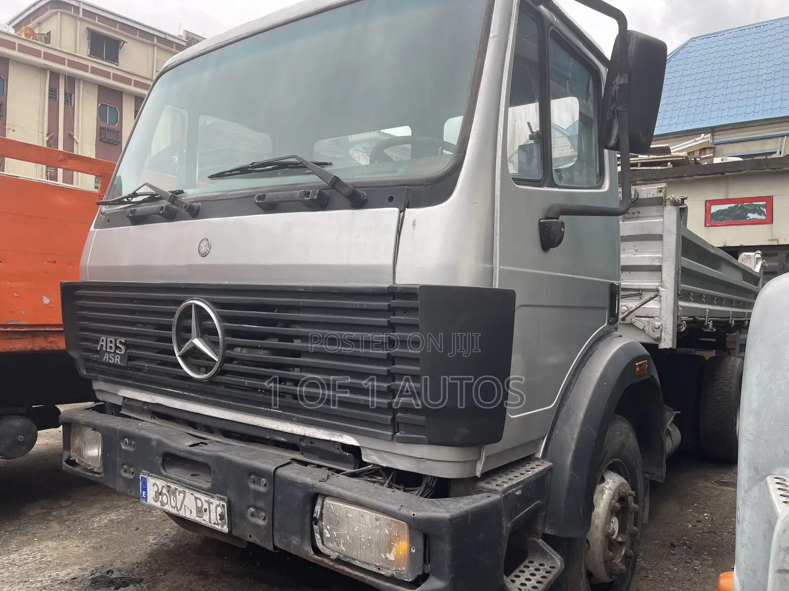 Mercedes Tipper