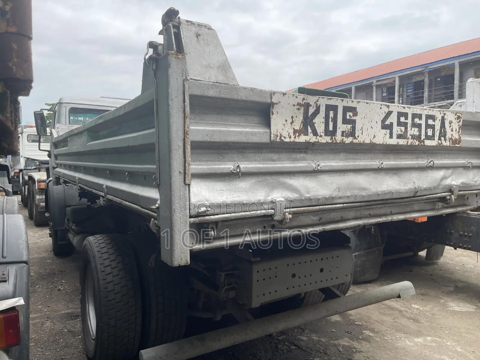 Mercedes Tipper