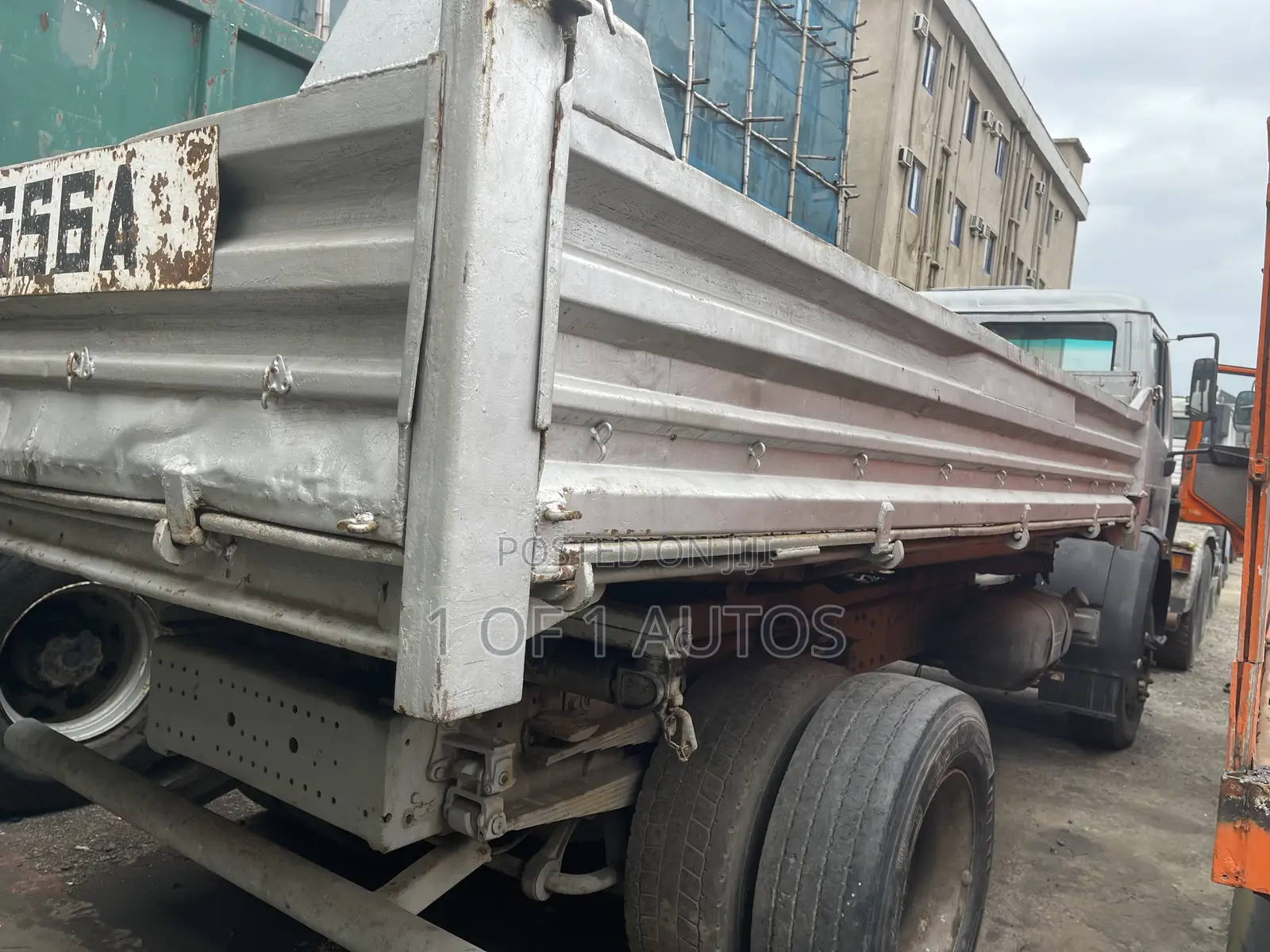 Mercedes Tipper