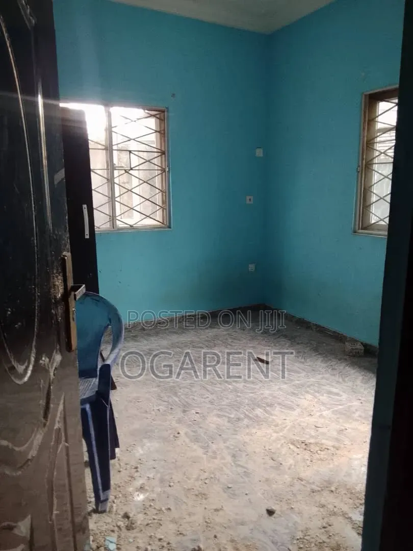 2bdrm Apartment in Country Home, Benin City for rent