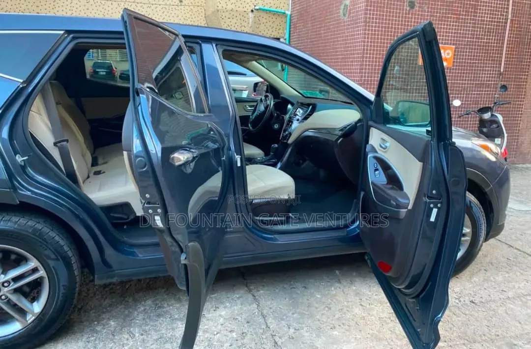 Hyundai Santa Fe 2017