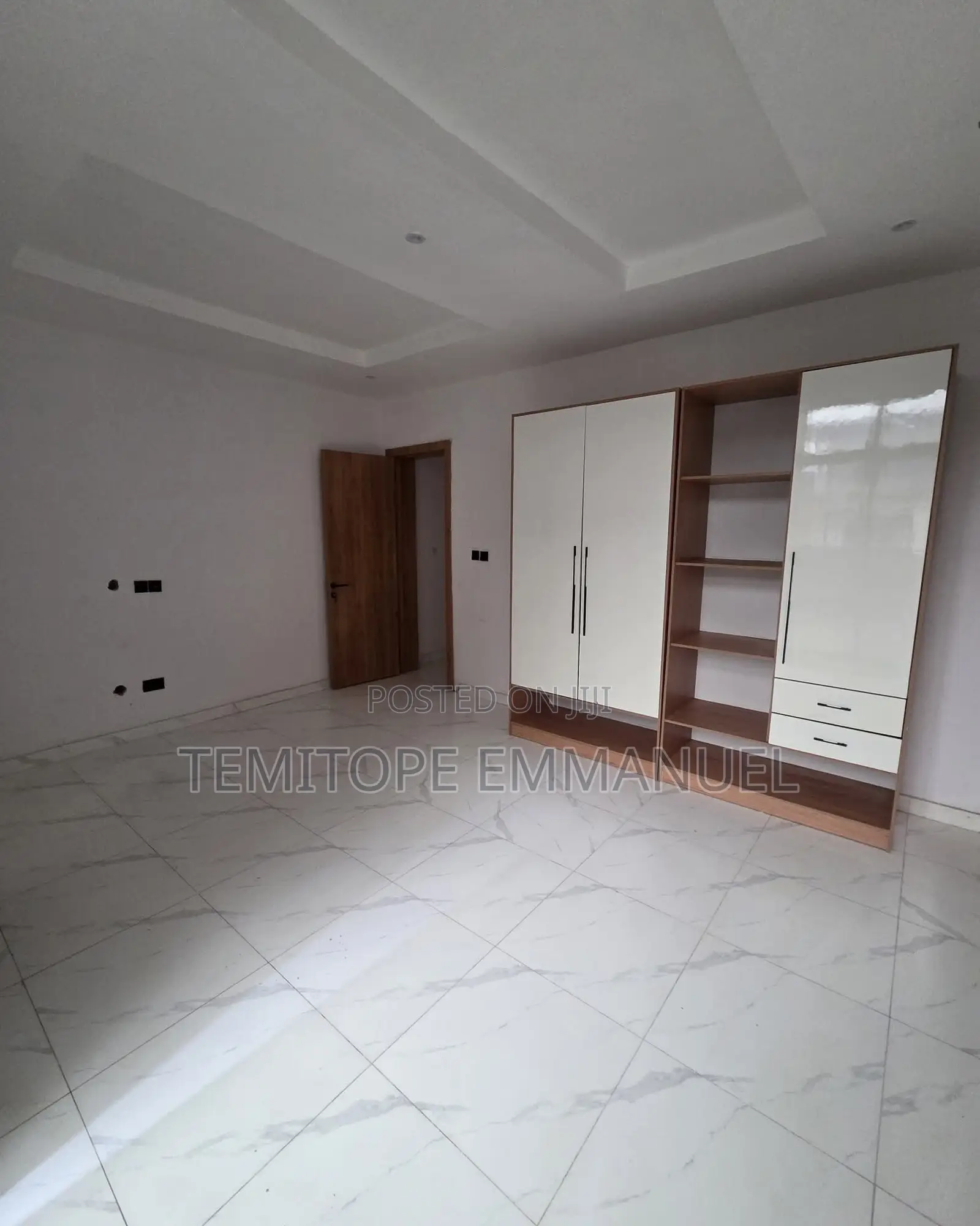 Furnished 3bdrm Apartment in Ikeja GRA for sale