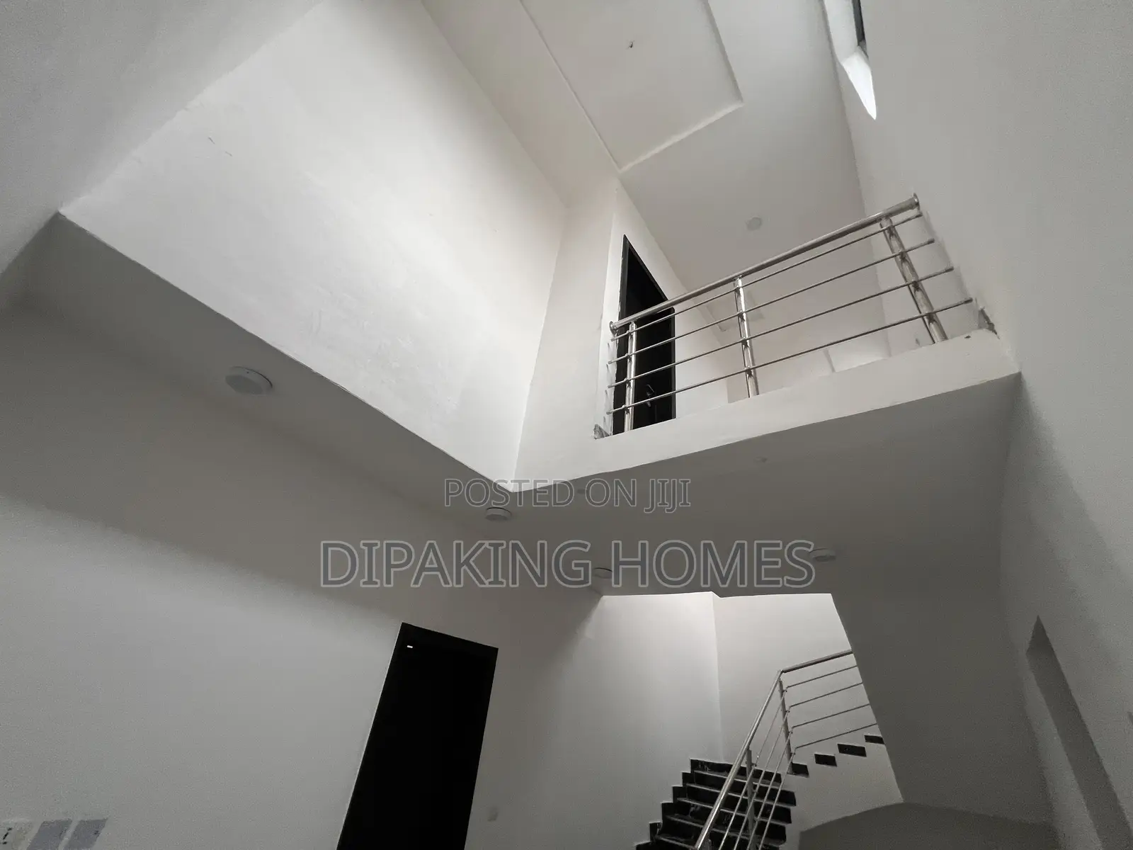 4bdrm Duplex in Ogba GRA for sale