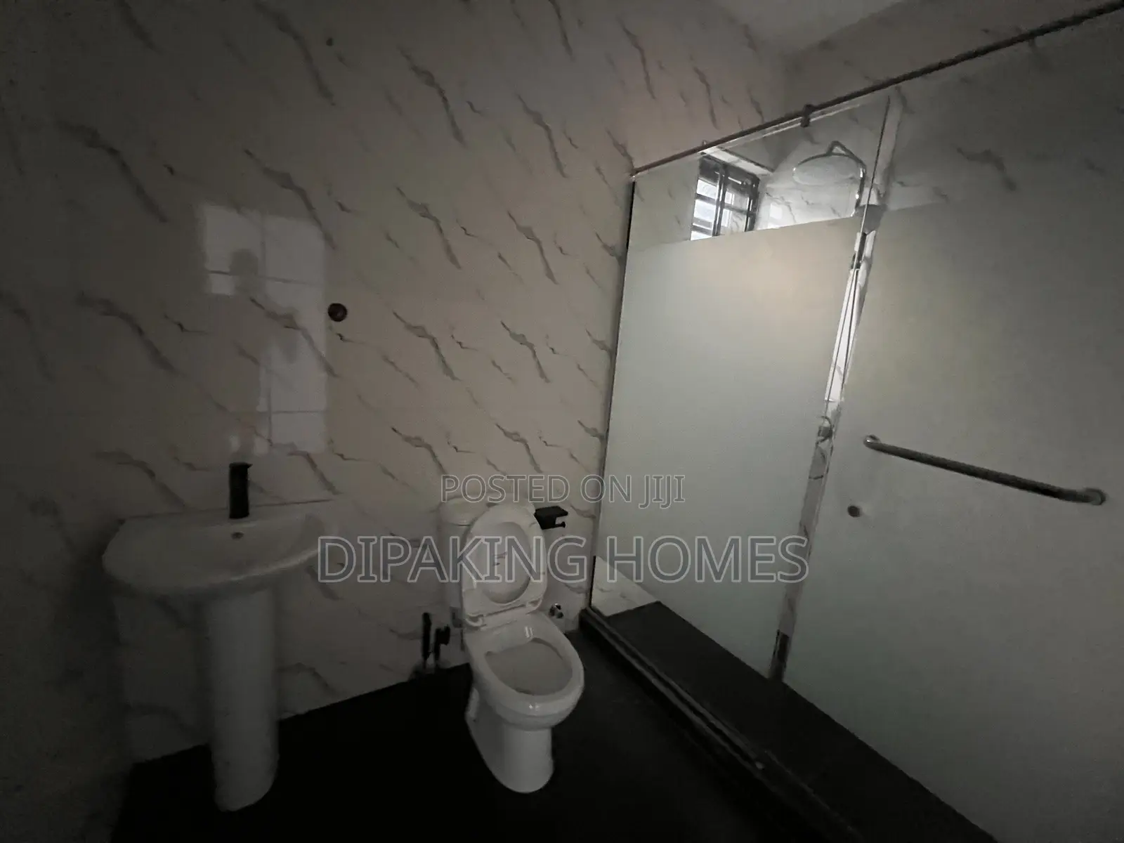 4bdrm Duplex in Ogba GRA for sale